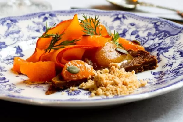 Joris Bijdendijk: pompoen met mandarijn & speculaasijs
